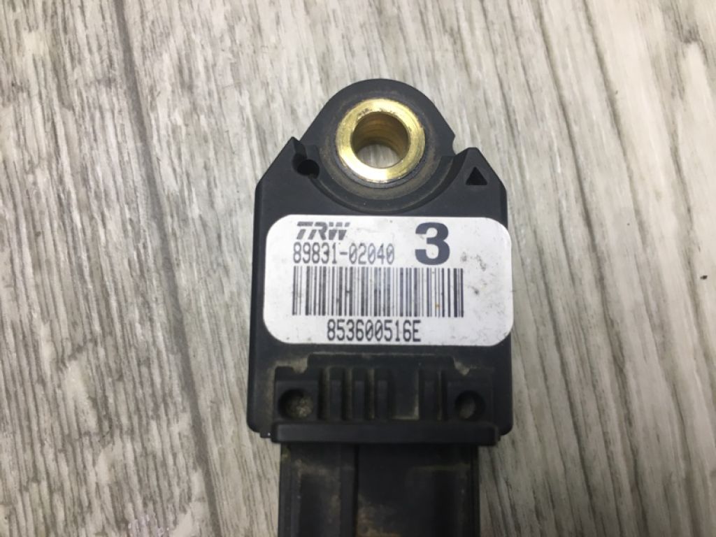 8983102040 | Датчик удара TOYOTA TACOMA 05-15 - Фото 4
