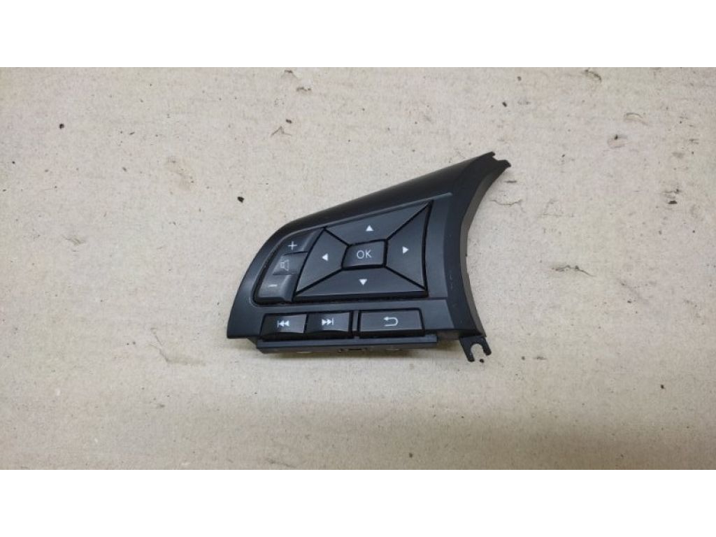 25550-6FL1A | Кнопки на руль лев. NISSAN X-TRAIL/ROGUE T32 13-20
