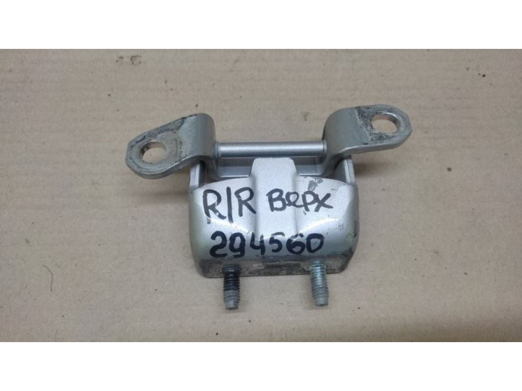 82400-5HA0A | Петля двері верхня задн. прав. NISSAN X-TRAIL/ROGUE T32 13-20