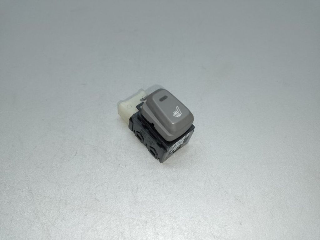 93752-3S100RAS | Кнопка обогрева сидений задн. прав. HYUNDAI SONATA YF 10-14