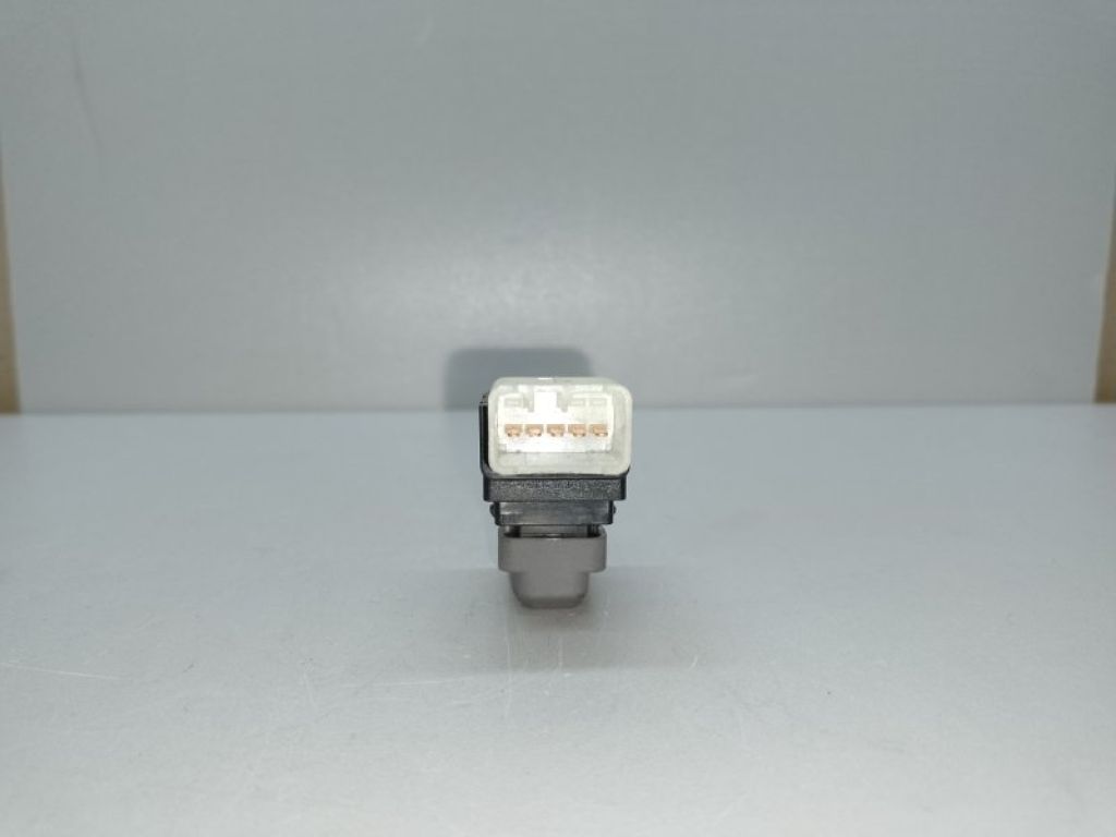 93752-3S100RAS | Кнопка обогрева сидений задн. прав. HYUNDAI SONATA YF 10-14 - Фото 3