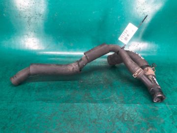 Патрубок системы охлаждения MAZDA 3 BK 03-08