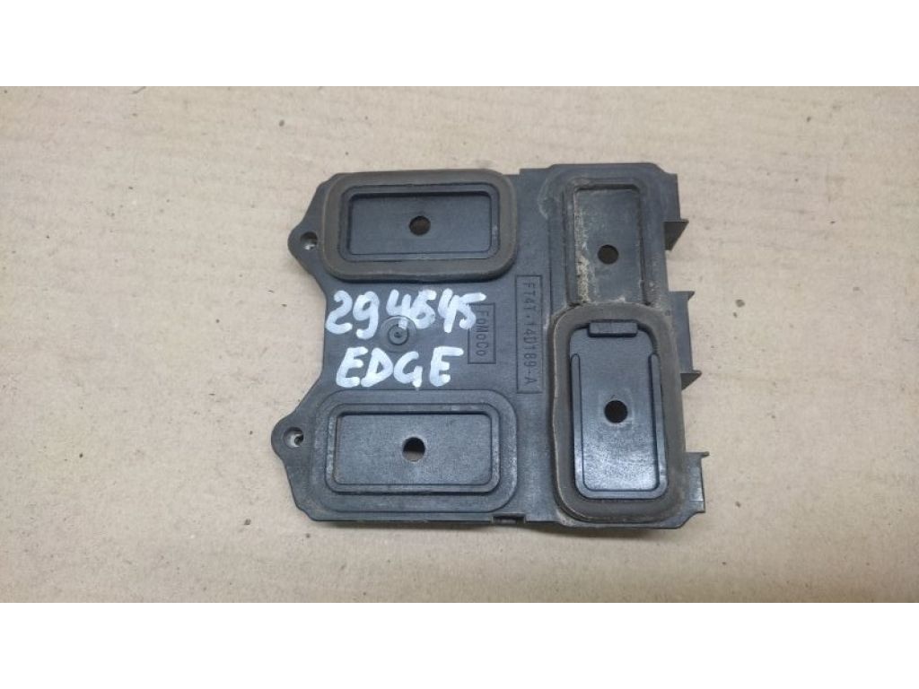 FT4Z-14D189-A | Кронштейн датчика слепых зон FORD EDGE 15-