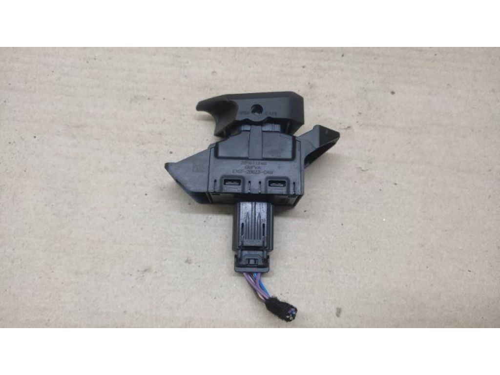 E1GZ-2B623-CA | Кнопка стояночного тормоза FORD EDGE 15-