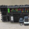 HU5T-15604 | Блок предохранителей салон FORD EDGE 15-