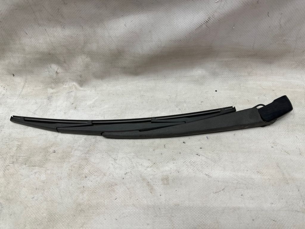 86532AG09A | Поводок стеклоочистителя задний SUBARU TRIBECA B10 07-13