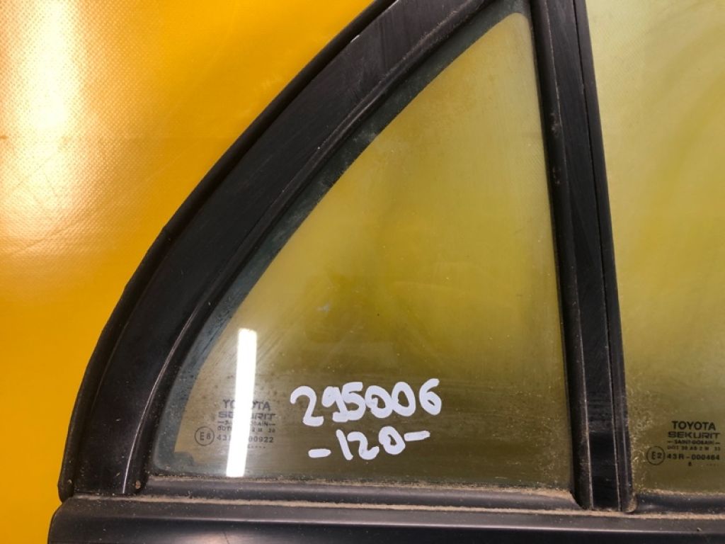 68123-02060 | Стекло двери глухое задн. прав. TOYOTA COROLLA 120 00-07