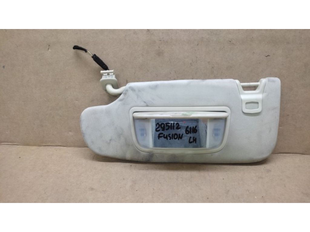 DS7Z-5404105-DA | Козирок сонцезахисний лів. FORD FUSION 14-