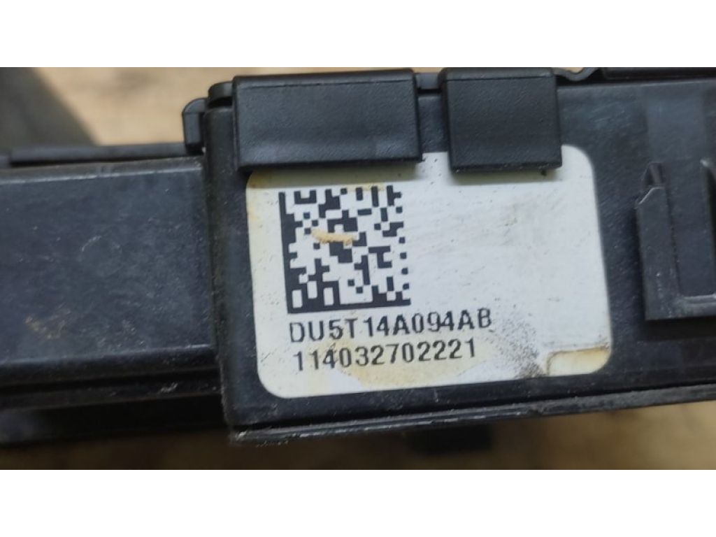 DU5Z-14526-AA | Блок предохранителей моторный отсек FORD FUSION 14- - Фото 2