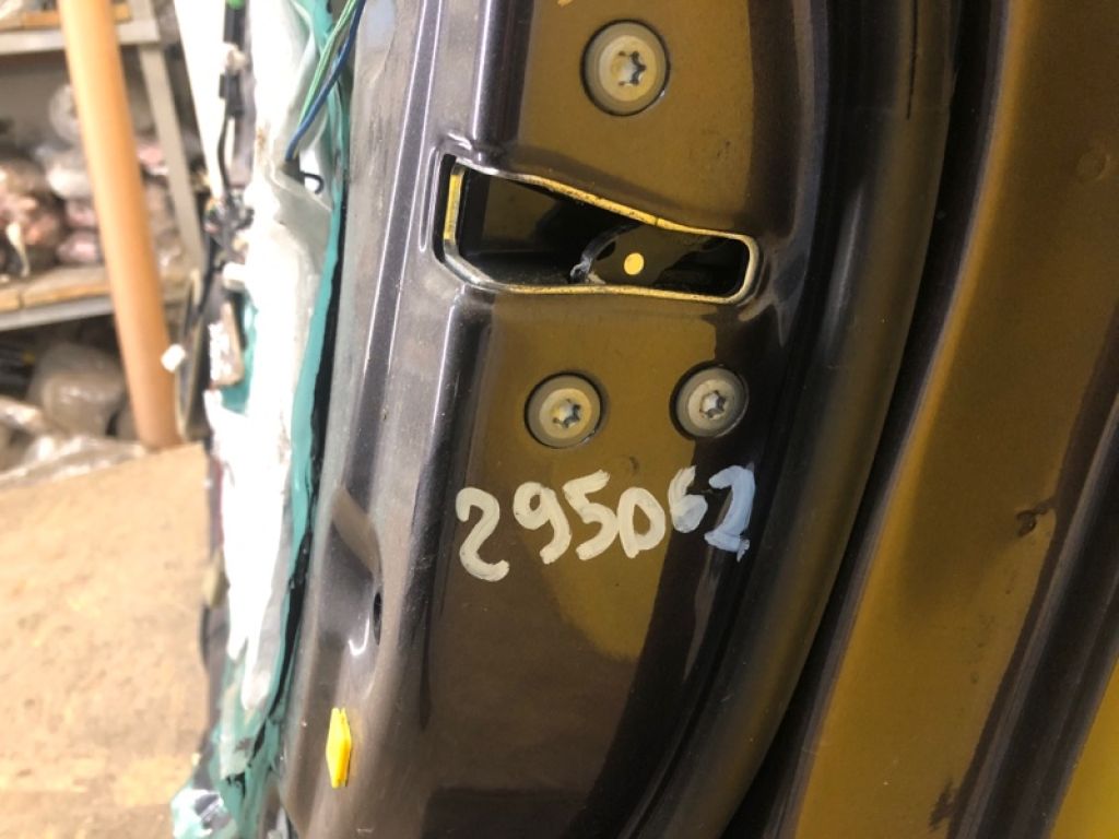 69030-42230 | Замок двери передн. прав. LEXUS ES350 06-12