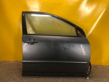 Дверь передн. прав. TOYOTA COROLLA 120 00-07