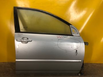 Дверь передн. прав. TOYOTA COROLLA 120 00-07