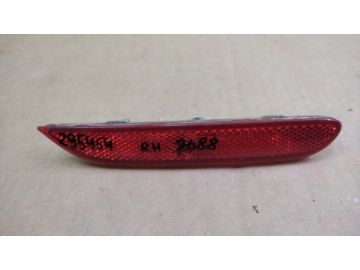 Катафот R правый NISSAN PATHFINDER R52 12-21