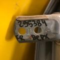 68710-02050 | Петля двери верхняя передн. прав. TOYOTA COROLLA 120 00-07