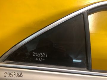 Стекло двери глухое задн. прав. TOYOTA CAMRY 40 06-11