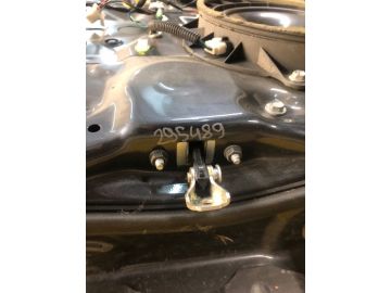 Обмежувач дверей передн. прав. LEXUS ES350 06-12