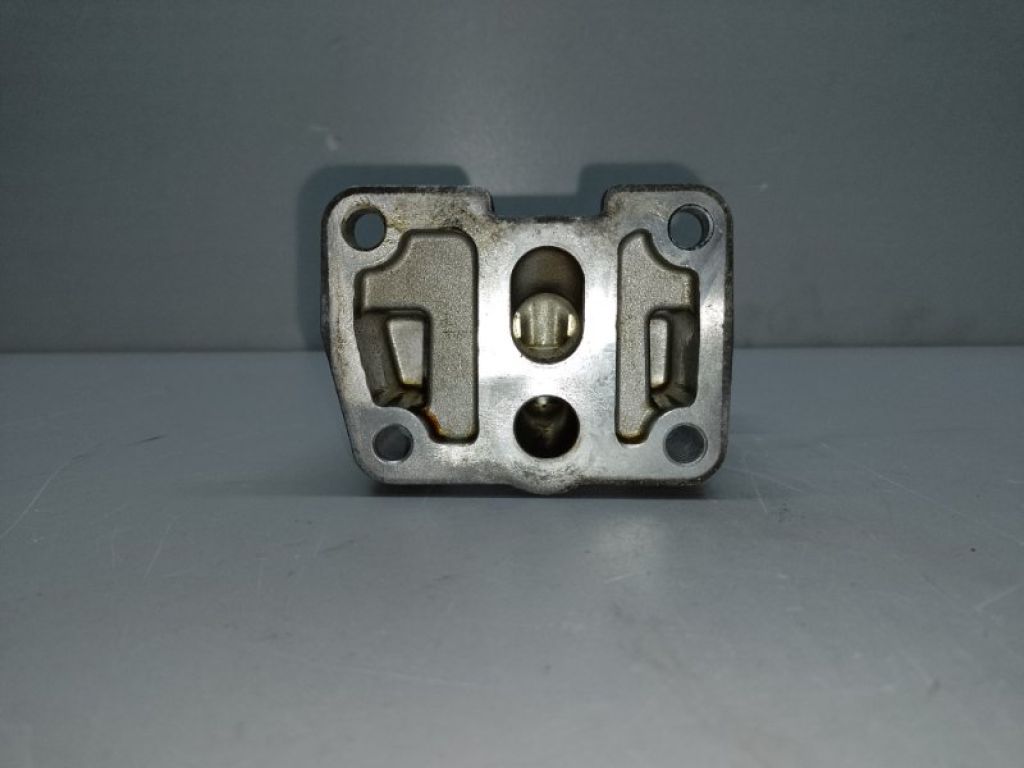 21121-2G000 | Кронштейн масляного фільтра HYUNDAI SONATA YF 10-14 - Фото 4