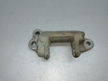 Кронштейн опоры двигателя задн. NISSAN PATHFINDER R52 12-21