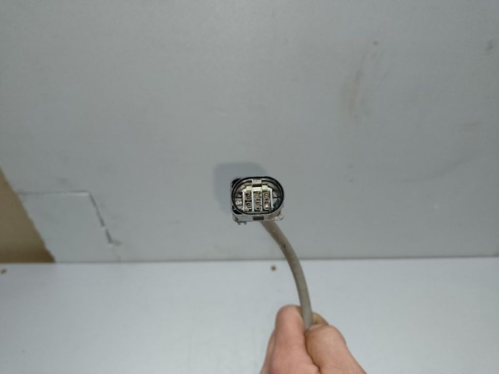 04E 906 262 EE | Лямбда зонд VOLKSWAGEN JETTA USA 10-17 - Фото 2