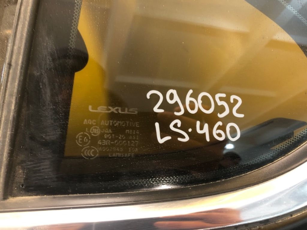 68012-50032 | Скло дверей глухе задн. лів. LEXUS LS460 06-12 - Фото 2