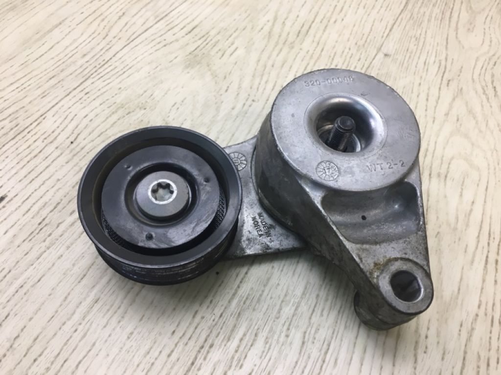 252812E355 | Натягувач ременя генератора HYUNDAI ELANTRA AD 16-