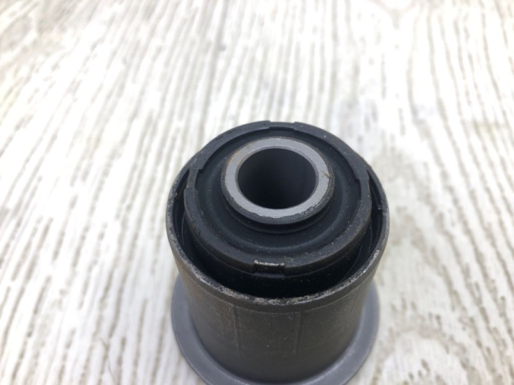 4863260020 | сайлентблок передн. LEXUS GX470 02-09 - Фото 4