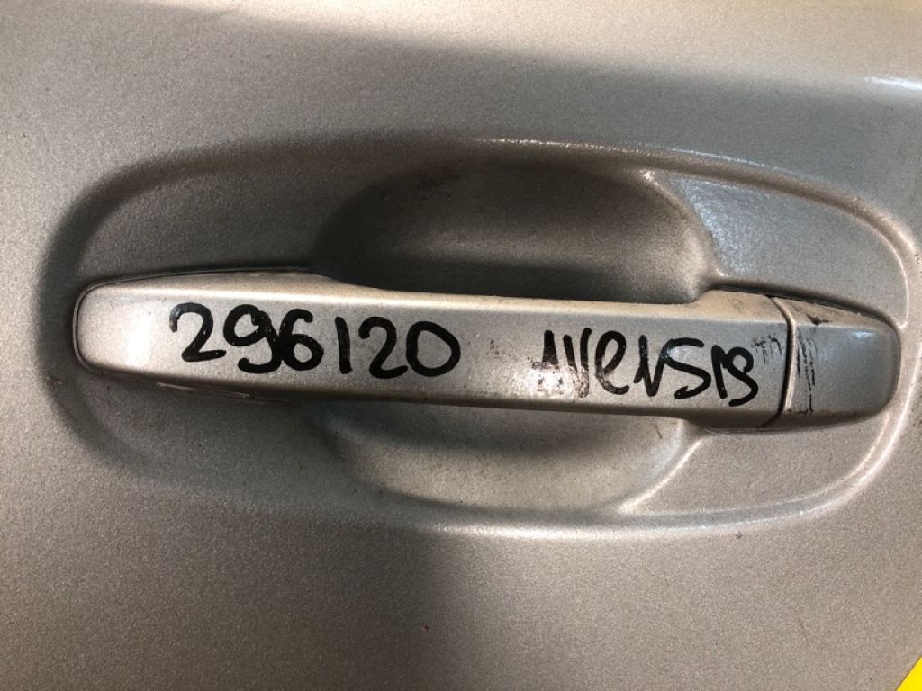 69211-05918 | Ручка двері зовнішня задн. лів. TOYOTA AVENSIS 08-18