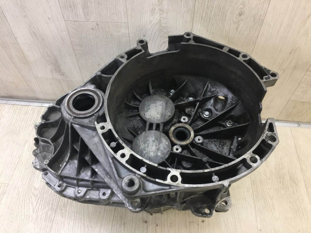 2024548 | Корпус МКПП FORD TRANSIT CUSTOM 12-