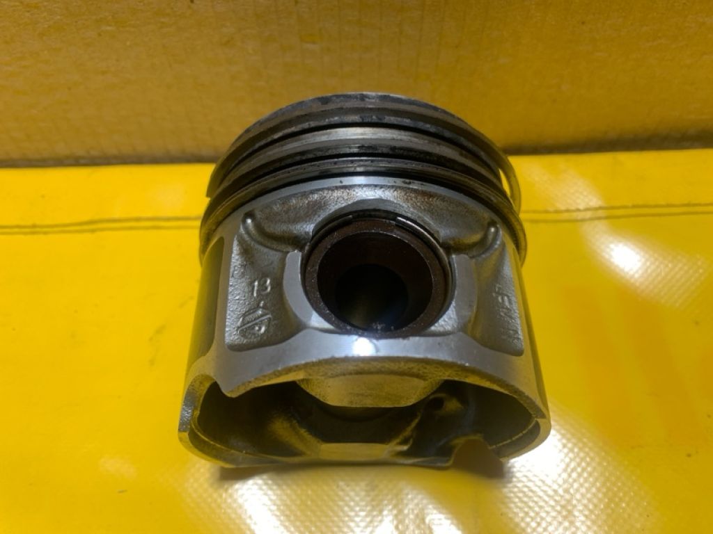 958 103 034 20 | Поршень лев. PORSCHE CAYENNE 10-18 - Фото 3