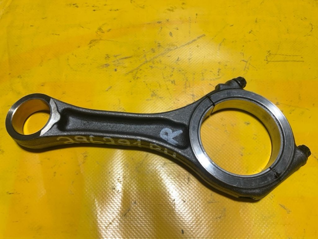 958 103 975 20 | Шатун прав. PORSCHE CAYENNE 10-18