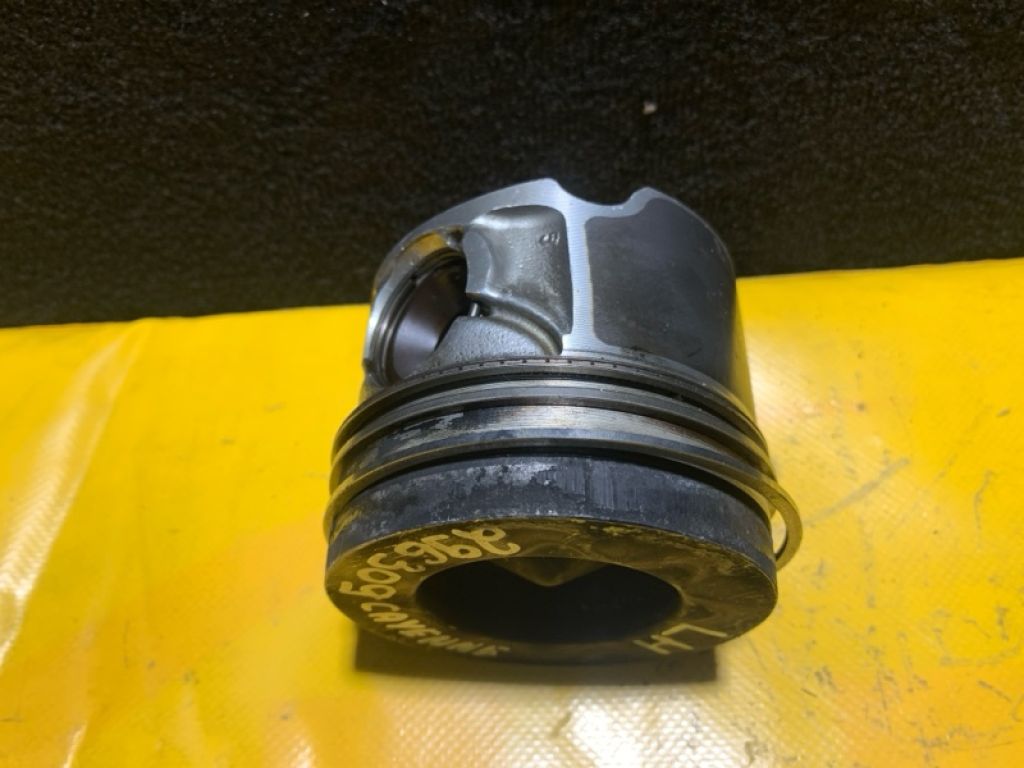 958 103 034 20 | поршень лів. PORSCHE CAYENNE 10-18 - Фото 2