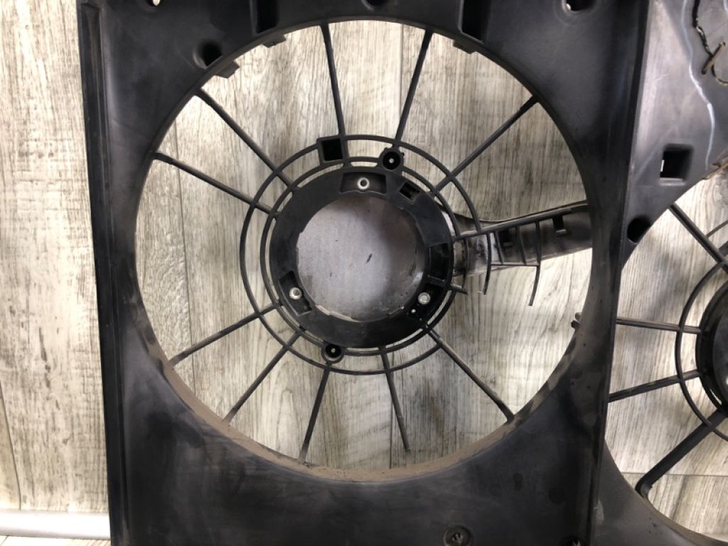 CA27-15-025 | Дифузор вентилятора основного радіатора MAZDA CX-9 06-16 - Фото 3