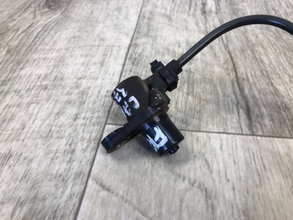 89542-07030 | Датчик ABS передн. прав. TOYOTA CAMRY 40 06-11 - Фото 2