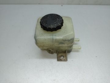 Бачок головного гальмівного циліндра LEXUS RX300 98-03