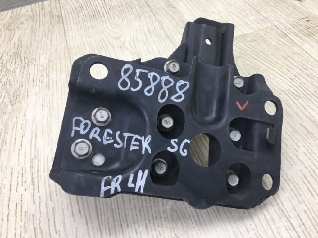 Кронштейн усилителя переднего бампера лев. SUBARU FORESTER SG 02-07 - Фото 5
