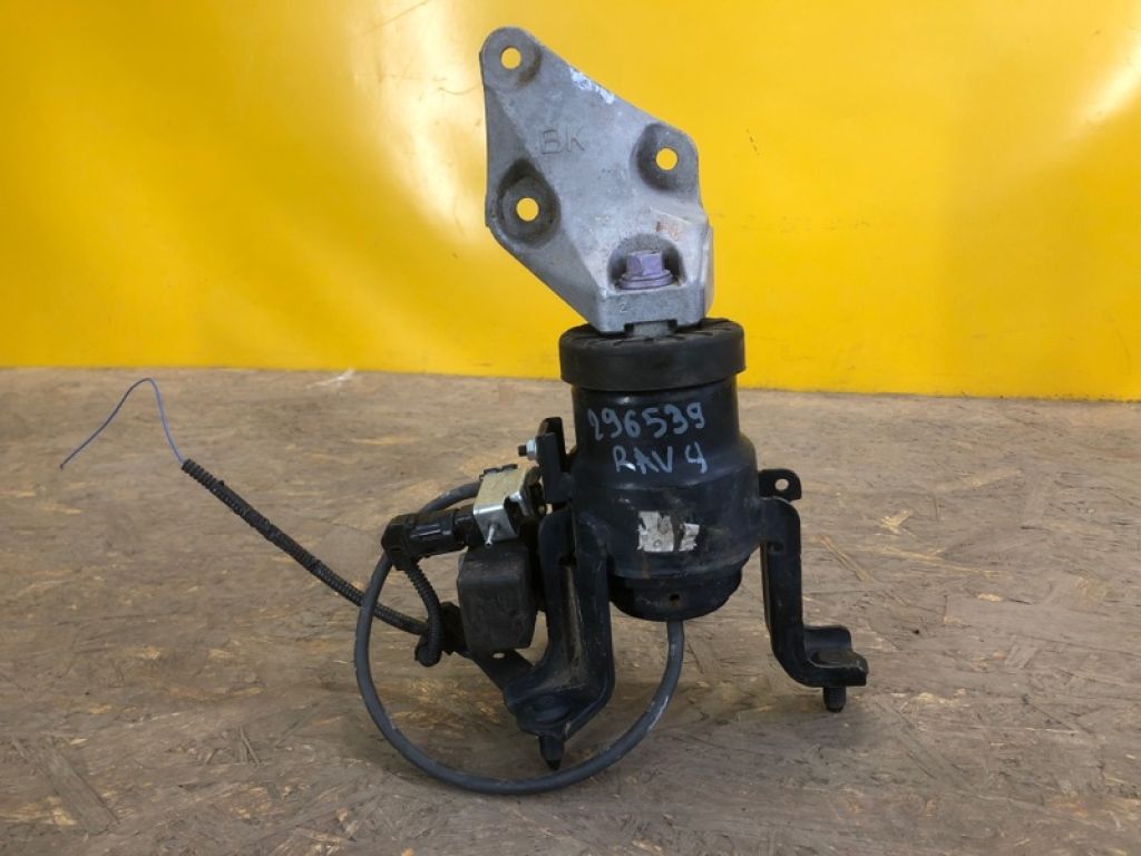 1236124010 | Подушка двигателя TOYOTA RAV4 18-