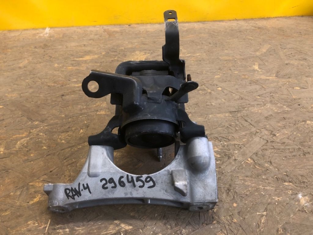 12305F0090 | Подушка двигателя прав. TOYOTA RAV4 18-