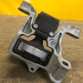 DH3V-39-06Y | Подушка двигателя MAZDA CX-3 14-18 - Превью 5