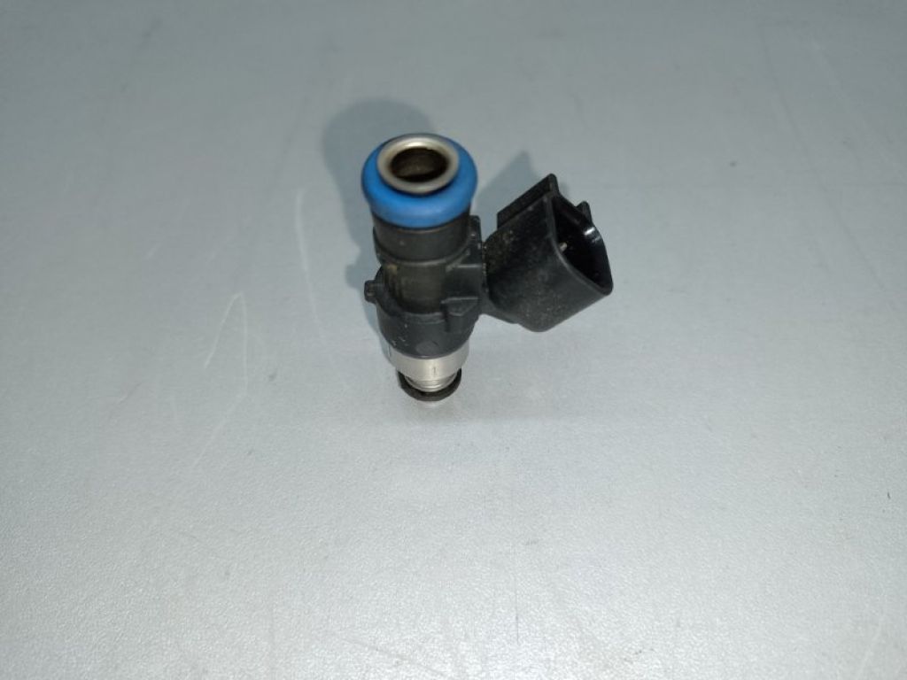 BR3Z-9F593-B | Форсунка топливная FORD EDGE 15- - Фото 3