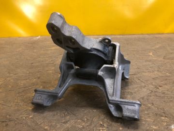 Подушка двигателя MAZDA 2 DJ 14-