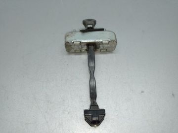 Обмежувач дверей задн. лів. LEXUS IS250/350 05-13