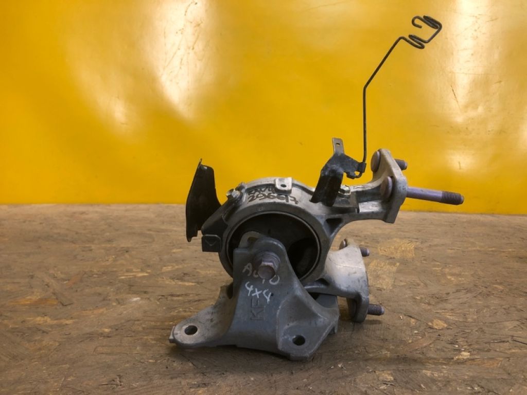 1237125060 | Подушка АКПП TOYOTA RAV4 18-