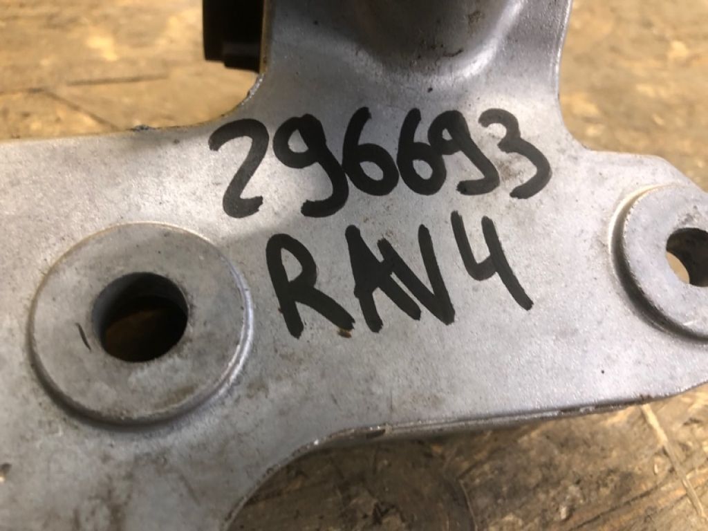 Подушка двигателя TOYOTA RAV4 00-05 - Фото 2