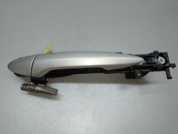 Ручка двері зовнішня задн. лів. LEXUS IS250/350 05-13