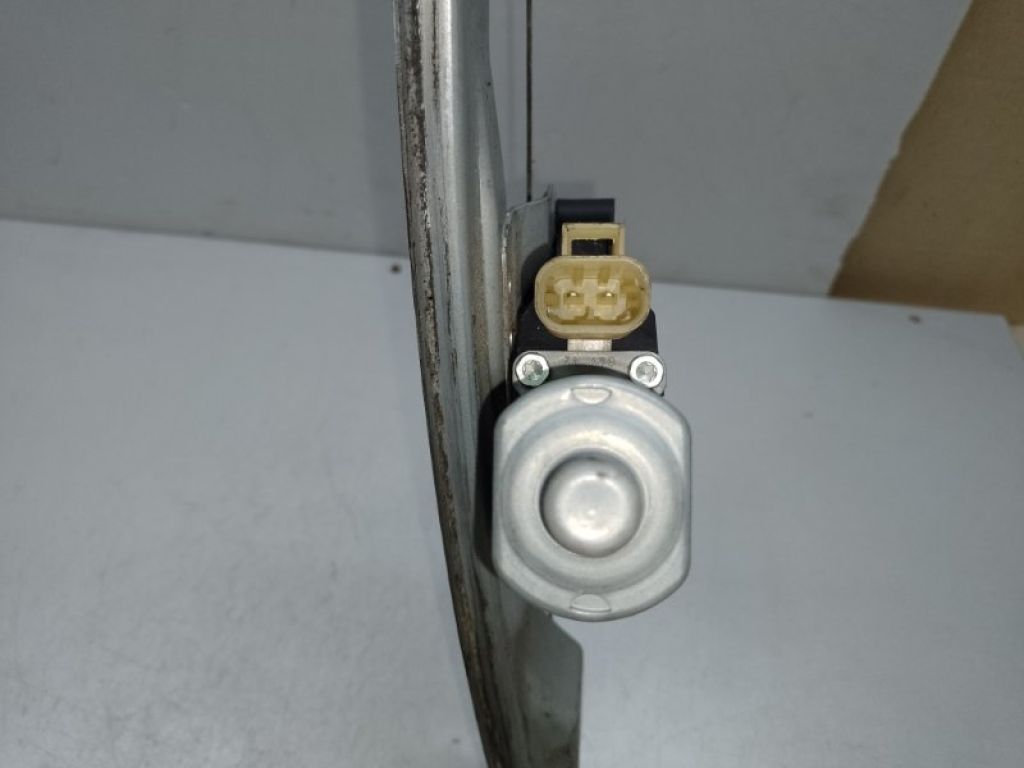 20998046 | Склопідйомник задн. лів. CHEVROLET VOLT 10-15 - Фото 4