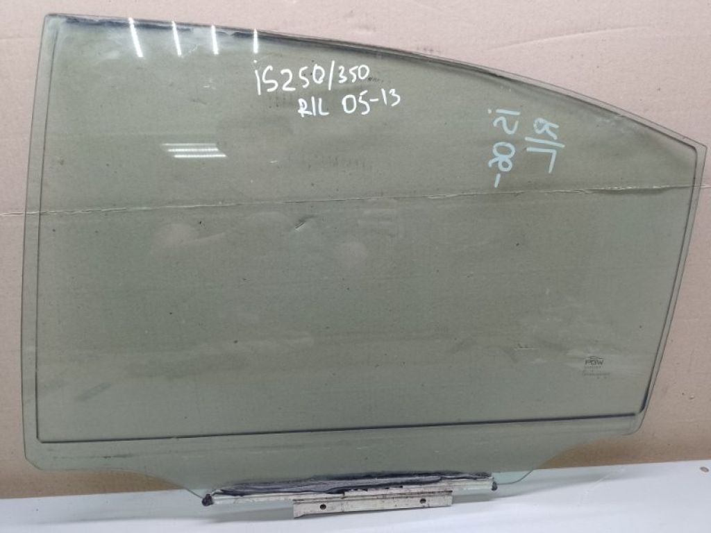 68114-53132 | Стекло двери задн. лев. LEXUS IS250/350 05-13
