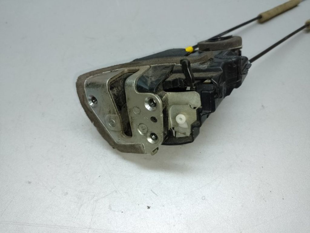 69060-33131 | Замок двери задн. лев. LEXUS ES350 06-12