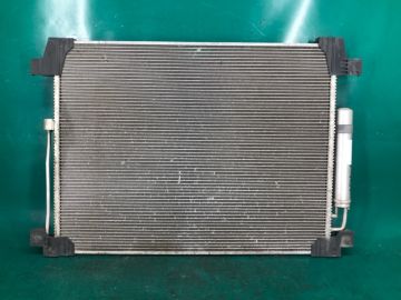 Радіатор кондиціонера INFINITI M25/M37/M56/Q70/M35H 10-16