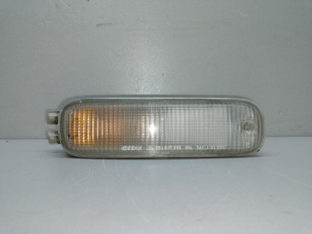 B6130-1E401 | Указатель поворота прав. NISSAN ALTIMA L30 97-01