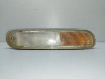 Указатель поворота прав. MAZDA 323 BA 94-97